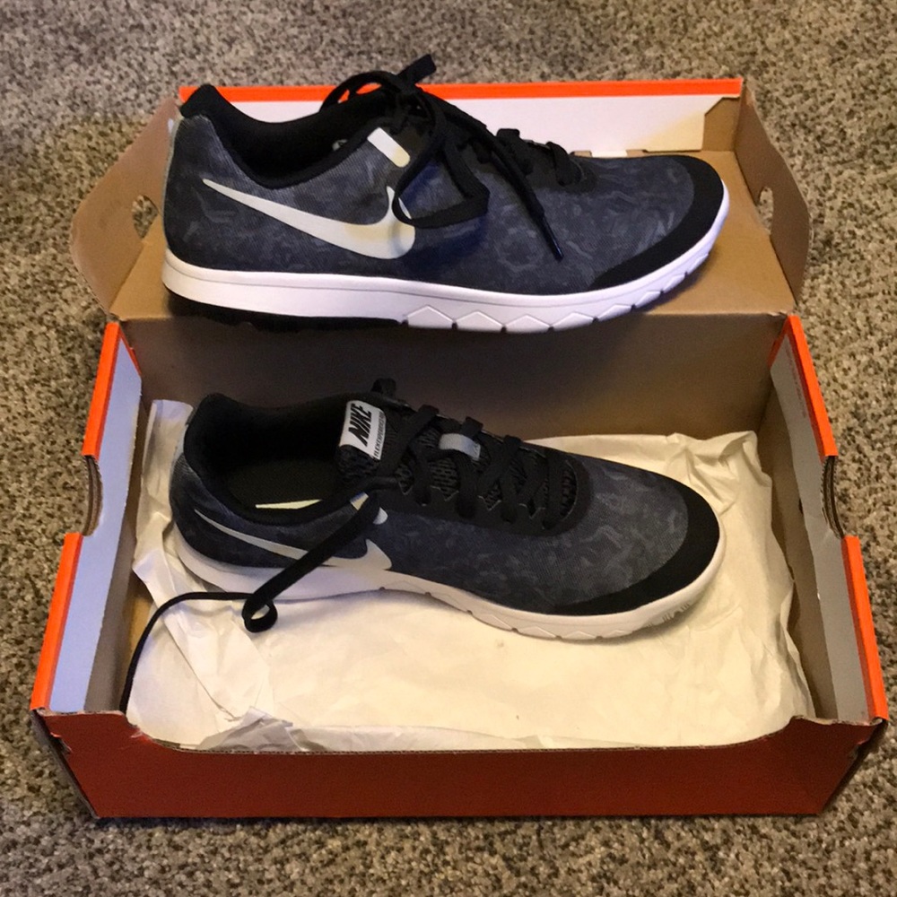 Nike Flex Experience RN 5 shoes
